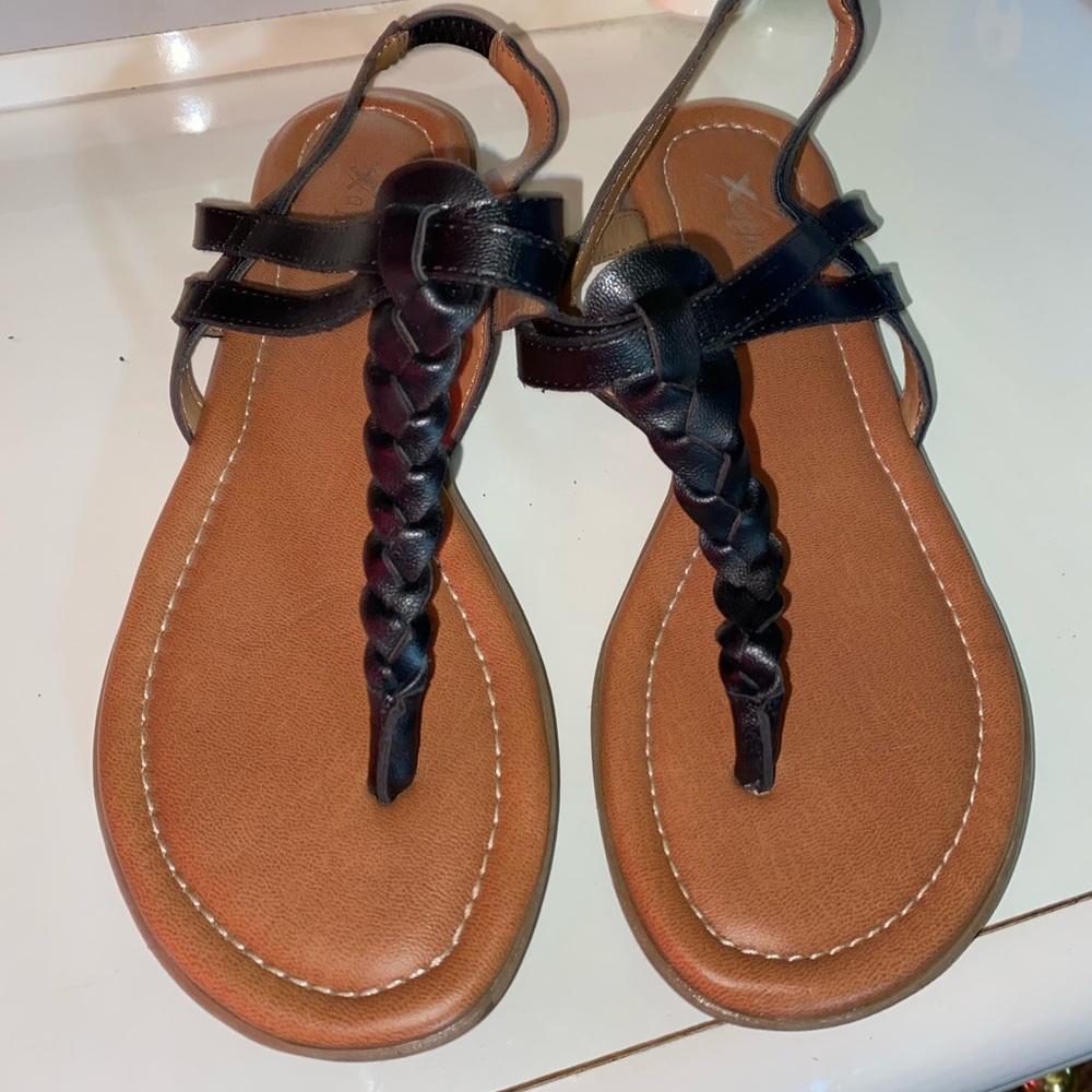 Like New Black Sandals